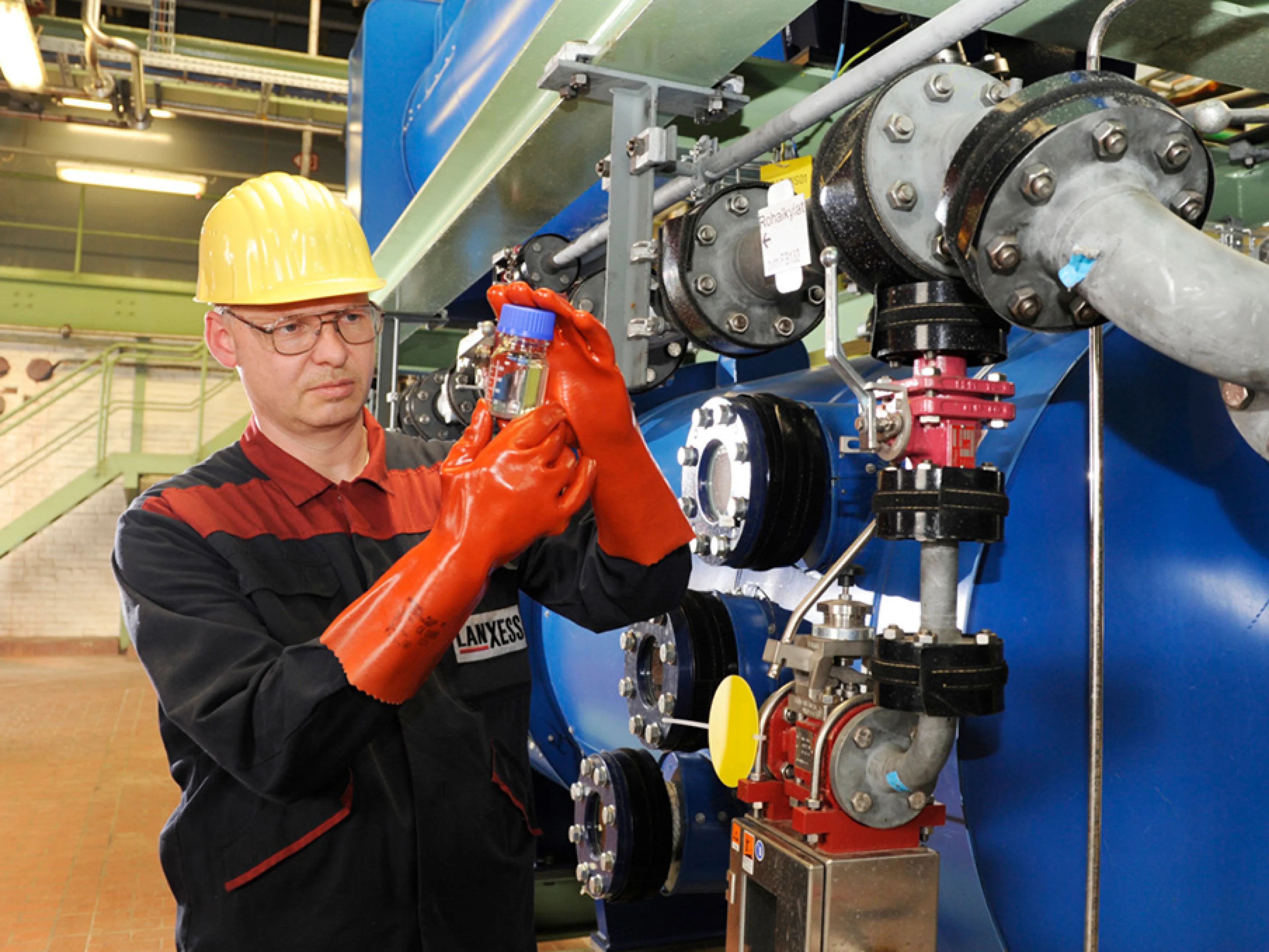 Lanxess konzentriert sich auf die Herstellung von Spezialchemikalien
