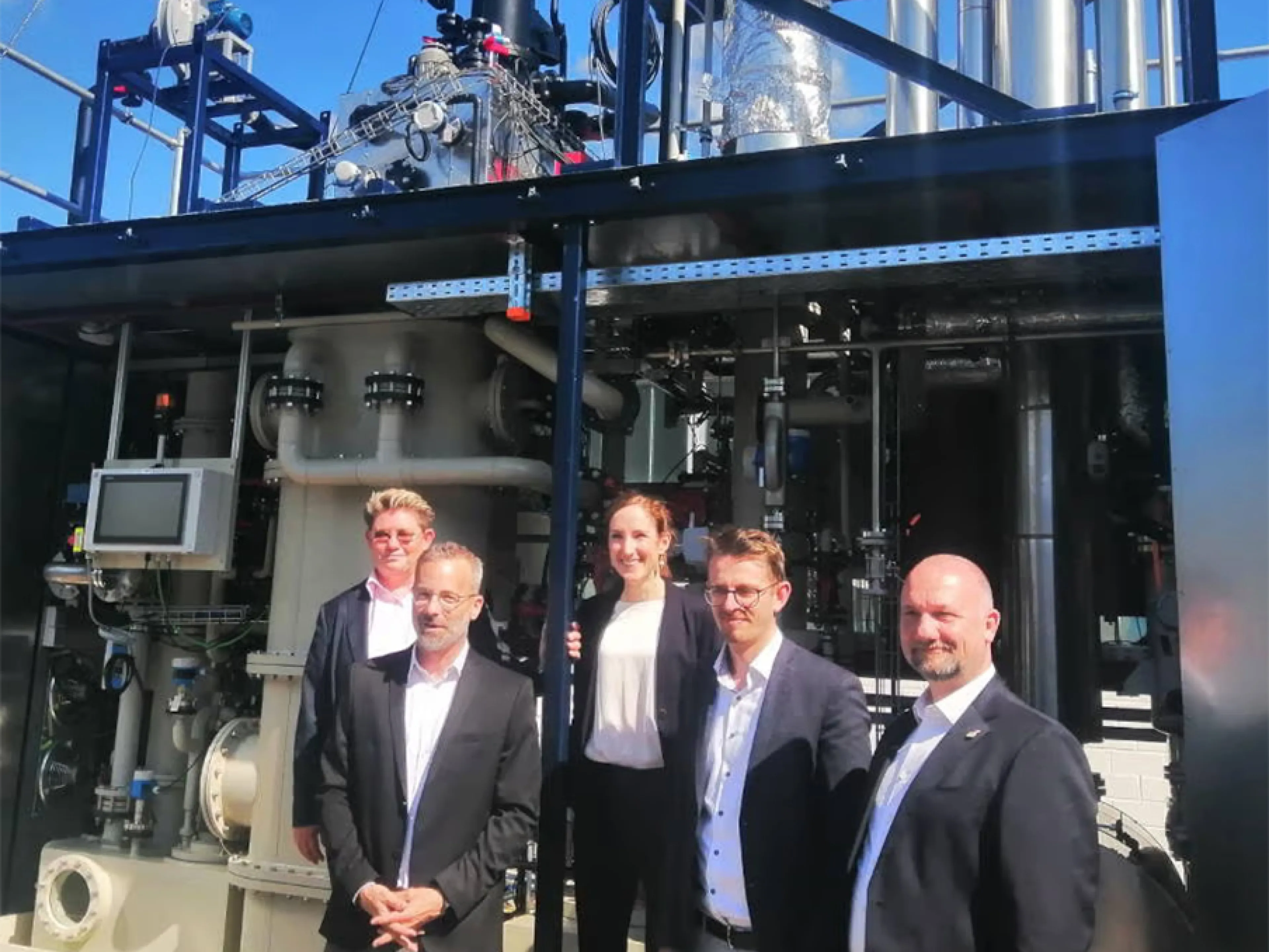 EEW Energy from Waste (EEW) und der Maschinen- und Anlagenbauer Gea haben eine strategische Partnerschaft zur CO2-Abscheidung vereinbart. 