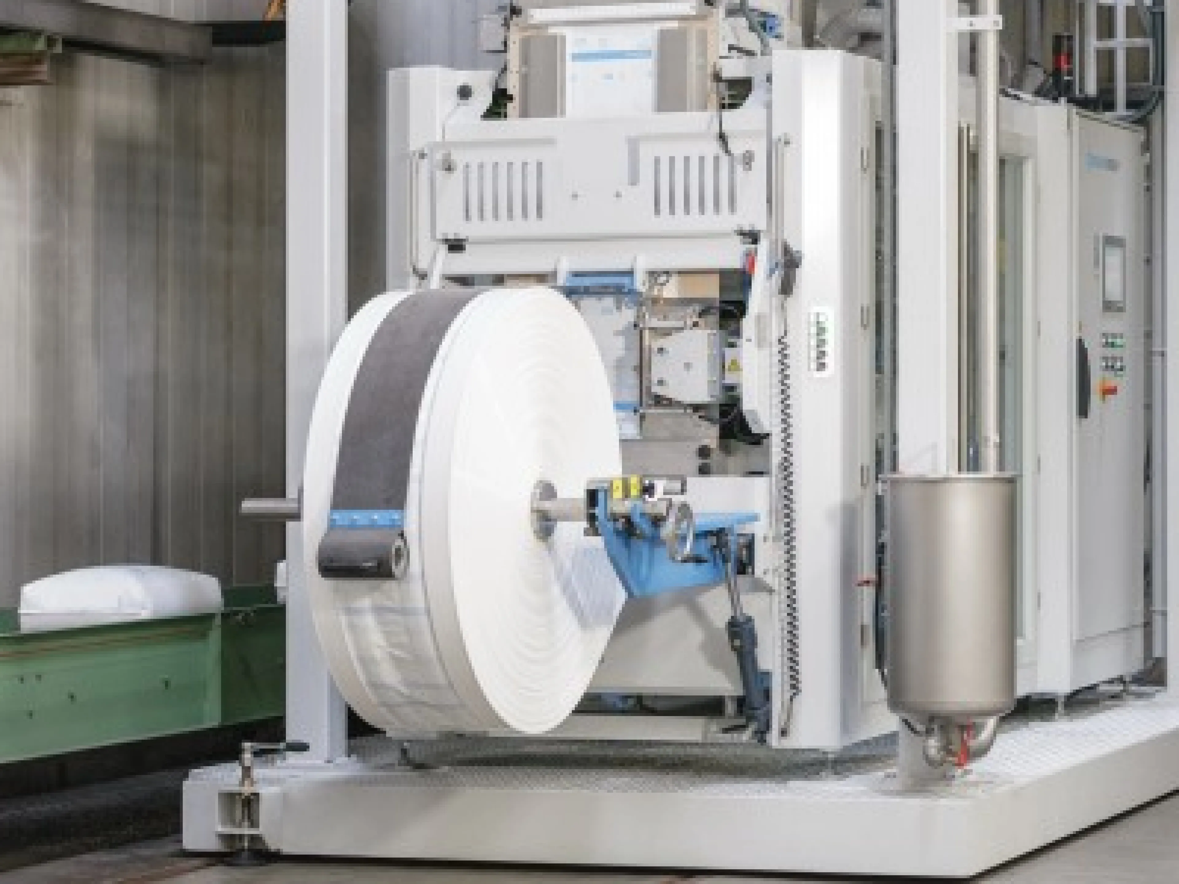 Die BEUMER Group bietet die Produktfamilie des BEUMER fillpac FFS in unterschiedlichen Leistungsklassen an
