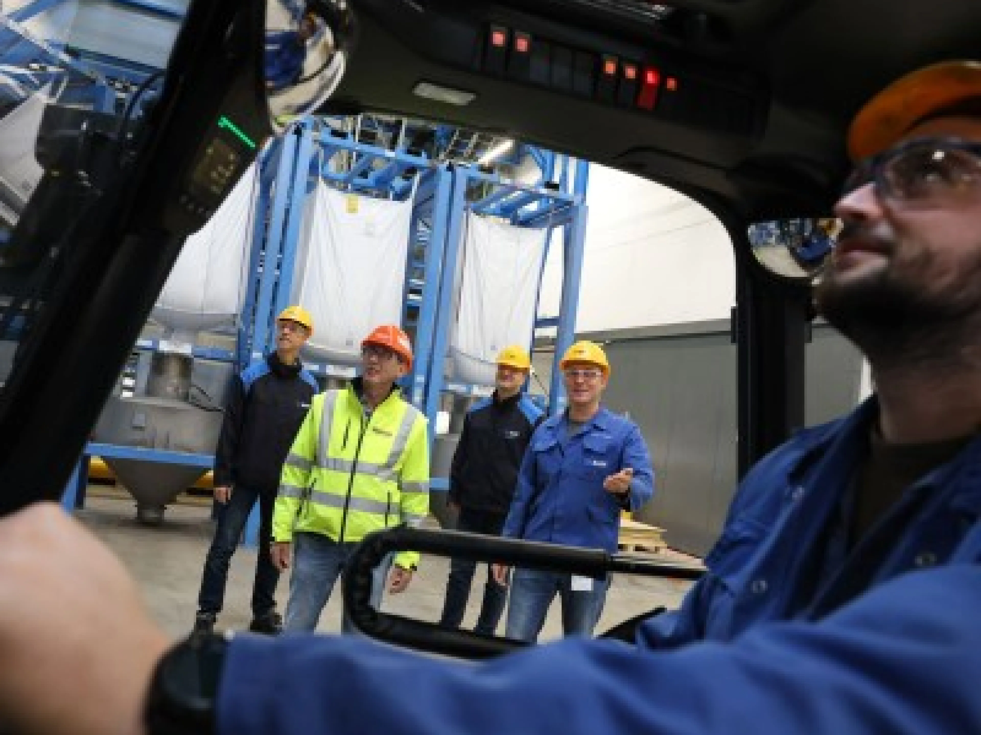 Greiwing Logistics for you übernimmt Logistiktätigkeiten bei BASF in Schwarzheide