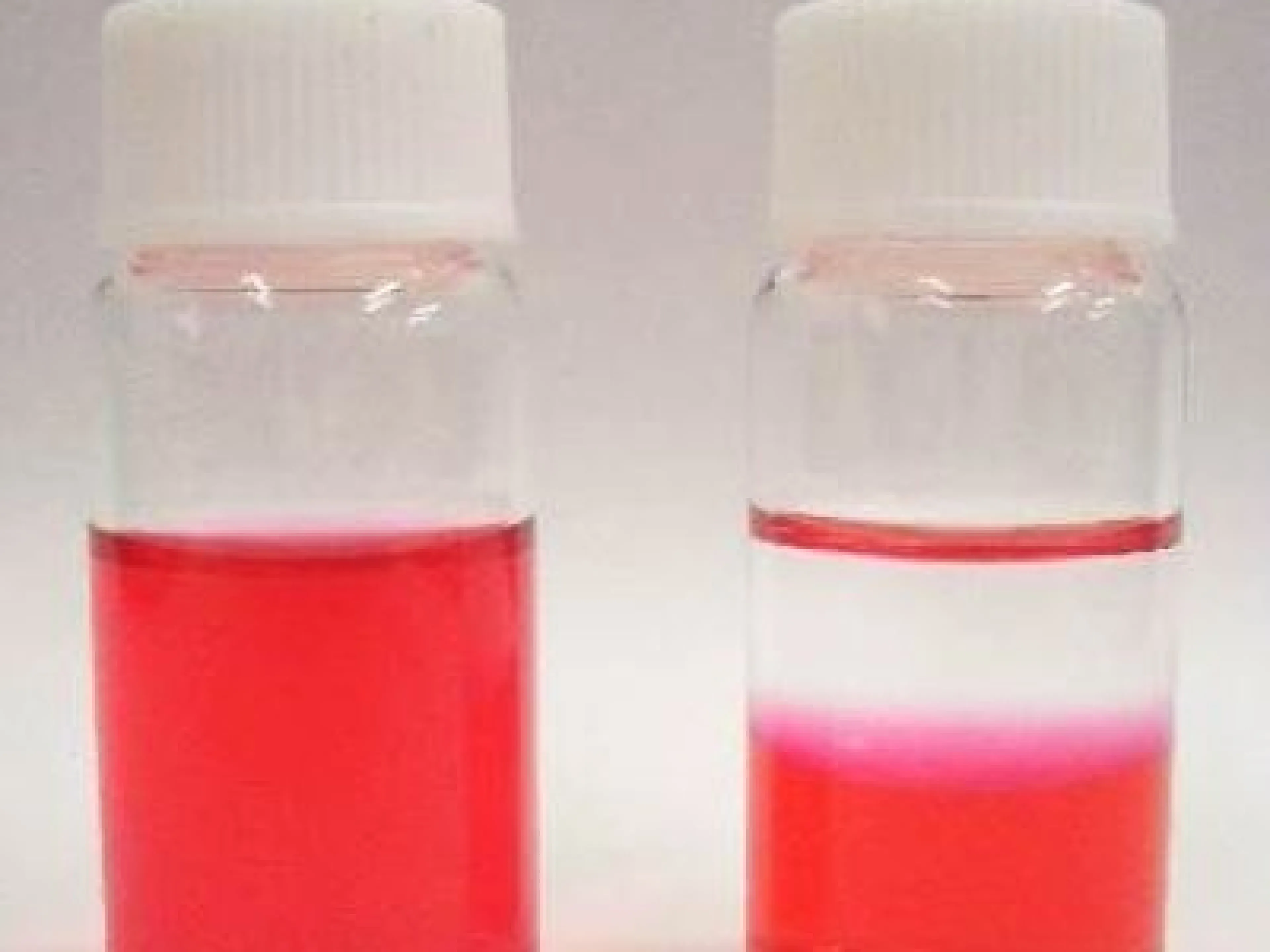 Neues Lösungsmittel vereinfacht Syntheseprozesse und spart Wasser