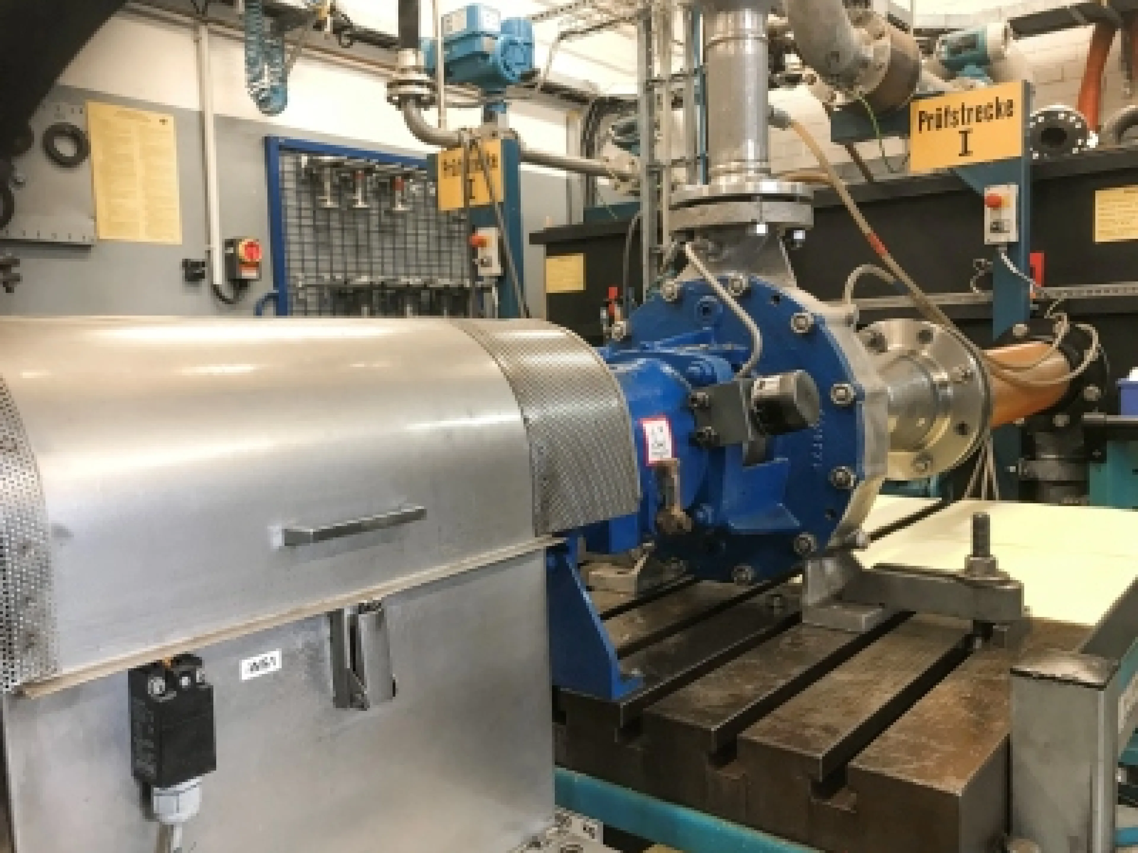 Mit dem Sensor „u-sense vibration“ lassen sich Pumpen einfach überwachen und wertvolle Informationen für Betrieb und Wartung gewinnen