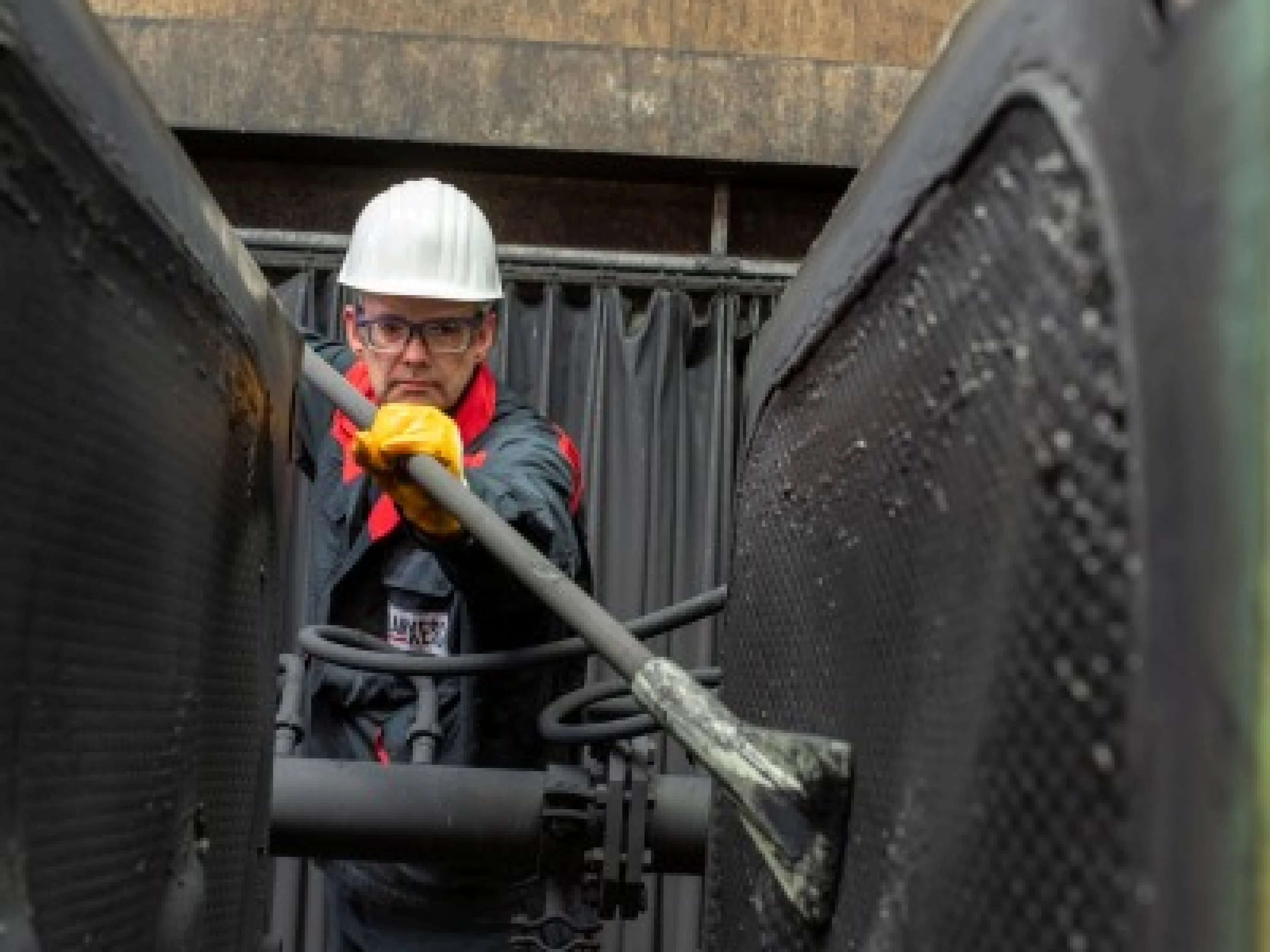 Lanxess setzt den Ausbau der Produktion von synthetischen Eisenoxidpigmenten fort, die das Unternehmen als weltweit einziger Anbieter im so genannten Laux-Verfahren produziert, Bild: Lanxess