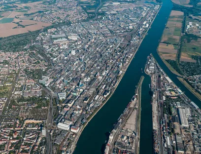 Die neue BASF-Anlage am Standort Ludwigshafen wird mit moderner Technik die bestehende Produktionsanlage ersetzen und soll in der zweiten Jahreshälfte 2027 in Betrieb gehen, Bild: BASF Die neue BASF-Anlage am Standort Ludwigshafen wird mit moderner Technik die bestehende Produktionsanlage ersetzen und soll in der zweiten Jahreshälfte 2027 in Betrieb gehen