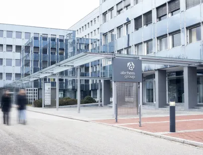 Cyber-Resilienz: DMP entwickelt für Alzchem eine flexible und zukunftssichere Backup-Lösung, Bild: Alzchem Group Hauptsitz der Alzchem Group