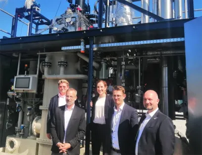EEW Energy from Waste (EEW) und der Maschinen- und Anlagenbauer Gea haben eine strategische Partnerschaft zur CO2-Abscheidung vereinbart, Bild: Gea / Michael Golek EEW Energy from Waste (EEW) und der Maschinen- und Anlagenbauer Gea haben eine strategische Partnerschaft zur CO2-Abscheidung vereinbart.