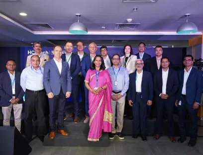 Führungskräfte von Wacker und „HCLTech“ feiern die Gründung des Global Capability Center im Juni 2026 in Pune in Indien