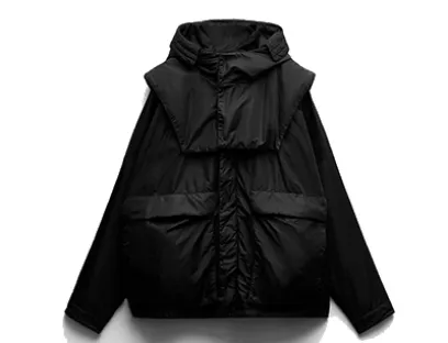 Aus dem neuen Nylon aus 100 Prozent Textilabfällen hat Zara eine Jacke hergestellt, Bild: Inditex Mit dem neuen Nylon aus 100 Prozent Textilabfällen hat Zara eine Jacke hergestellt