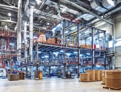 Auf der Compoundieranlage von Coperion produziert Lanxess bei sehr hohen Durchsatzraten hochverstärkte Polyamid-Compounds, Bild: Lanxess Auf der Compoundieranlage von Coperion produziert Lanxess bei sehr hohen Durchsatzraten hochverstärkte Polyamid-Compounds