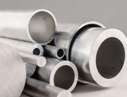 Neue Verfahren helfen Aluminiumverarbeitern Kosten zu sparen und Oberflächen zunehmend nachhaltiger vorzubehandeln, Bild: Henkel Neue Verfahren helfen Aluminiumverarbeitern Kosten zu sparen und Oberflächen zunehmend nachhaltiger vorzubehandeln