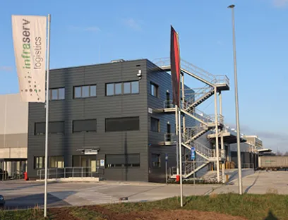 Neues Gefahrstofflager im Industriepark Höchst, Bild: Infraserv Logistics Neues Gefahrstofflager im Industriepark Höchst