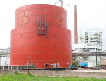 Der neue Tank von Infraserv Logistics gewährleistet angesichts erhöhter Nachfrage auch in Zukunft eine sichere Versorgung mit Methanol, Bild: Infraserv Logistics GmbH Der neue Tank von Infraserv Logistics