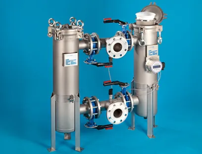 Doppel-Beutelfiltergehäuse für einen Parallel- oder Einzelbetrieb vermeiden störende Betriebsunterbrechungen während des Pumpvorganges. Unterbrechungsfrei kann bei Bedarf von einem Filtergehäuse auf das andere gewechselt werden, Bild: Martin Wolf Wagner Doppel-Beutelfiltergehäuse für einen Parallel- oder Einzelbetrieb