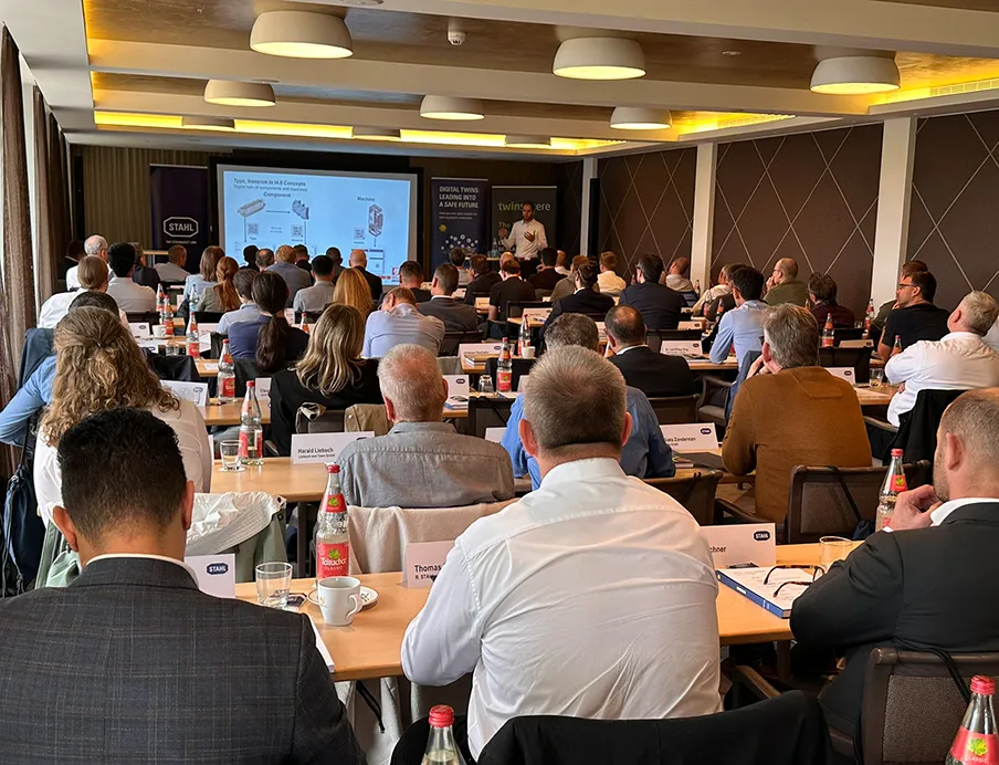R. Stahl rückte im Oktober 2025 digitale Zwillinge und ihren Einsatz in der Prozessindustrie in den Mittelpunkt