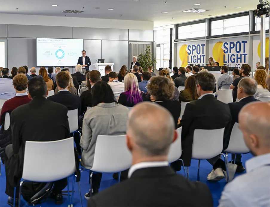 Das Spotlight Forum der Interpack 2026 bietet rund 75 Vorträge, Sessions und Podiumsdiskussionen