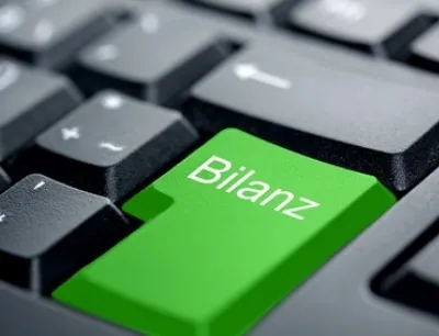 Bilanz der chemisch-pharmazeutischen Industrie 2022: Dunkles Jahr mit trüben Aussichten, Bild: IckeT - Fotolia.com Bilanz der chemisch-pharmazeutischen Industrie 2022: Dunkles Jahr mit trüben Aussichten