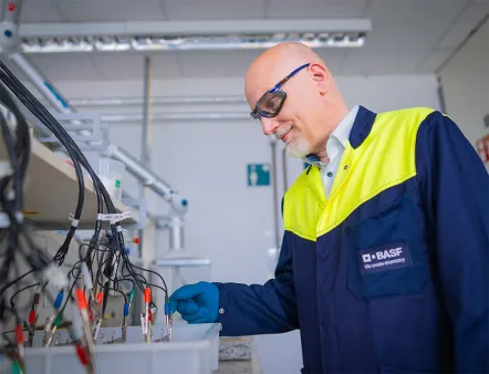 Dr. Patrick Keil, Experte für das Thema Korrosionsschutz bei BASF Coatings
